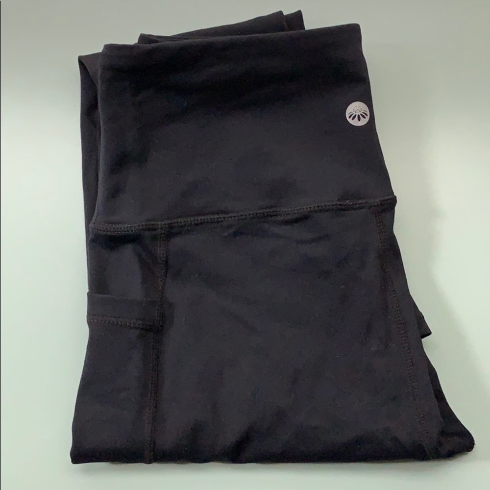 Senita cropped pocket leggings